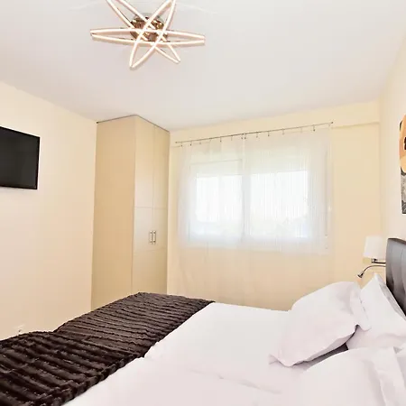 Gr Luxury First Line Benidorm