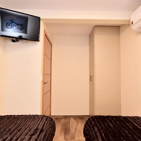 Lägenhet Gr Luxury First Line *