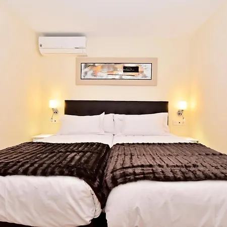 Gr Luxury First Line Appartement