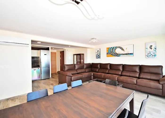 Gr Luxury First Line Appartement